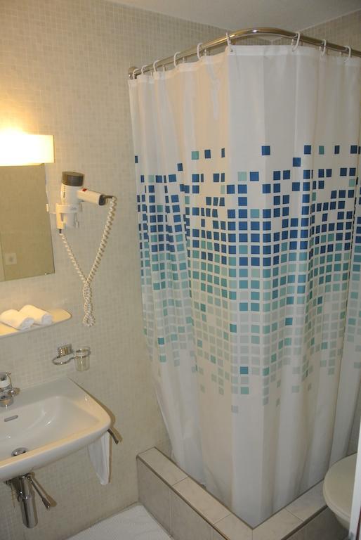 Hotel Drei Konige Richterswil 外观 照片